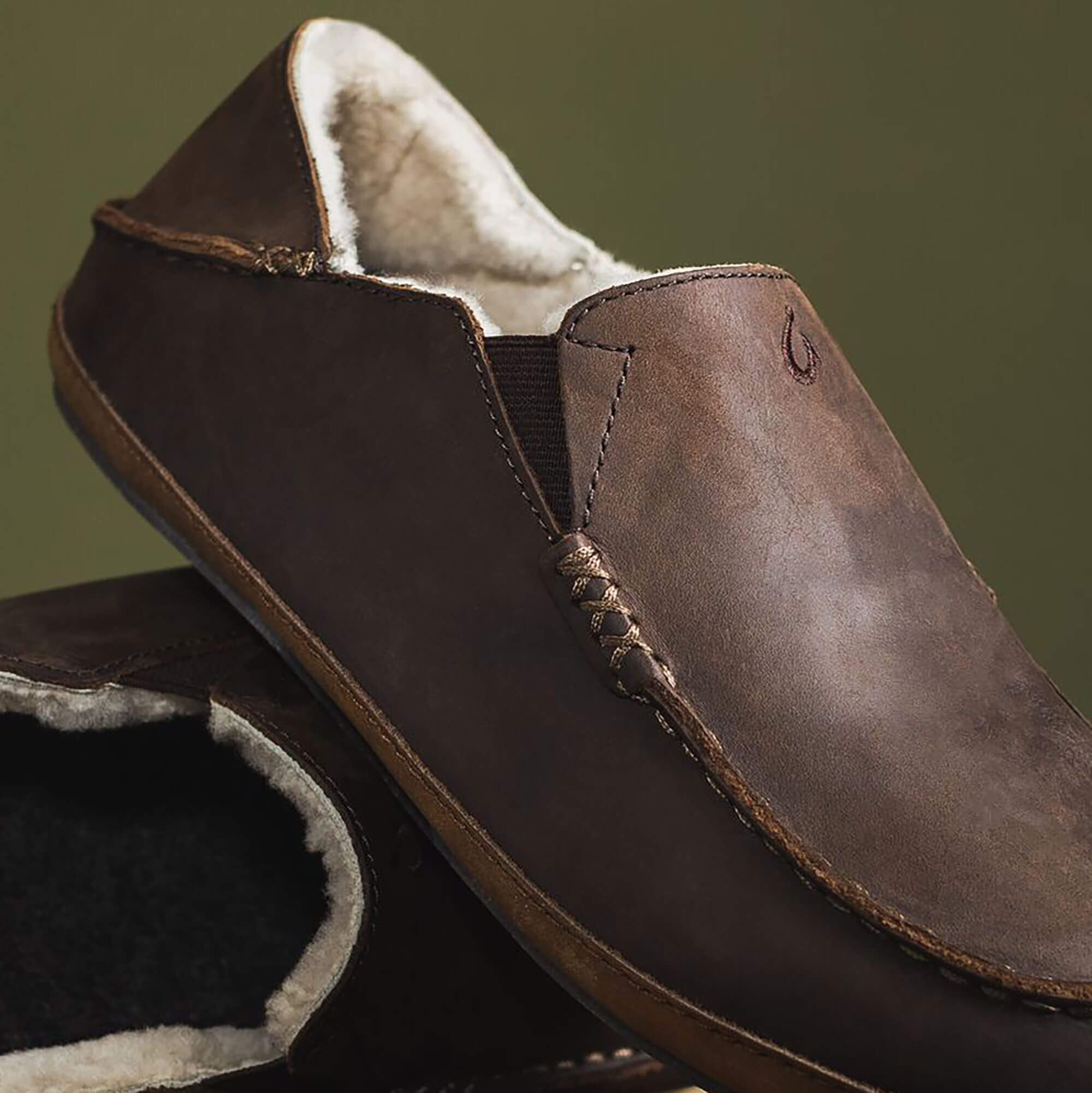Moloā Slipper - Dark Wood - Image 5